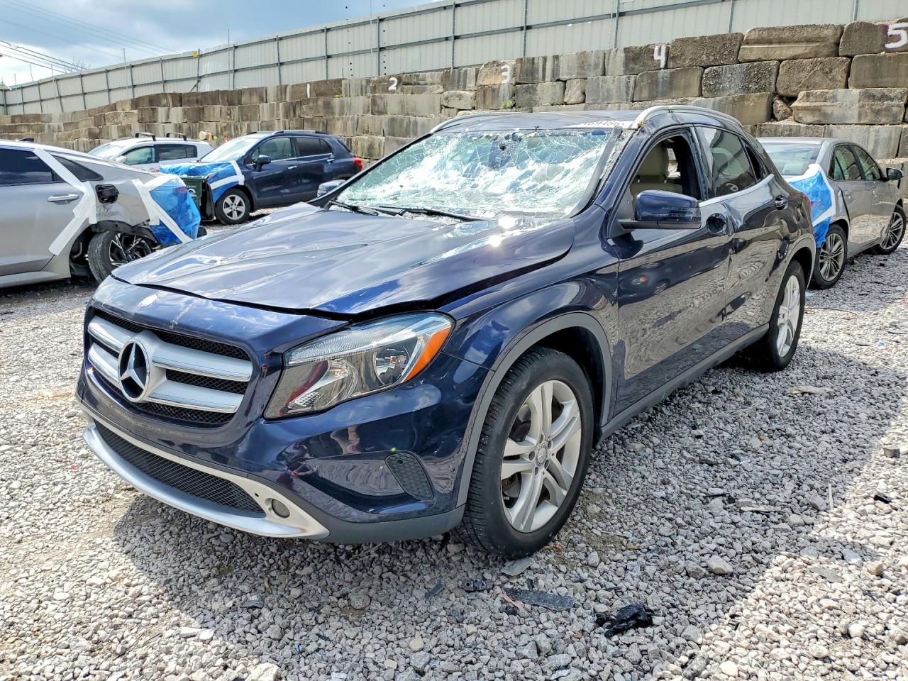 2017 MERCEDES-BENZ GLA GLA250-4M
