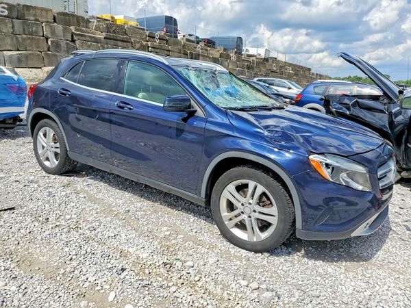 2017 MERCEDES-BENZ GLA GLA250-4M