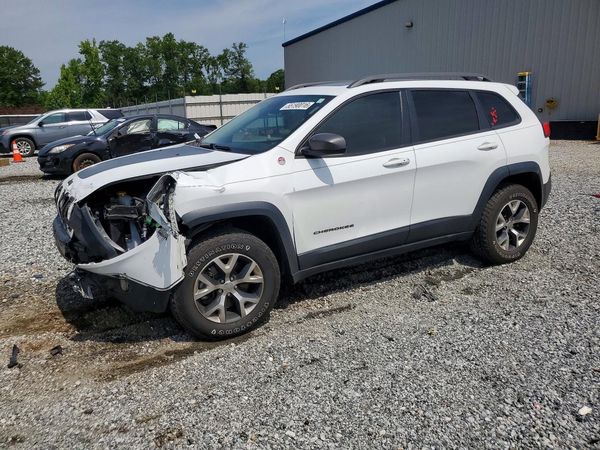 2017 JEEP CHEROKEE TRAILHAWK 4X4