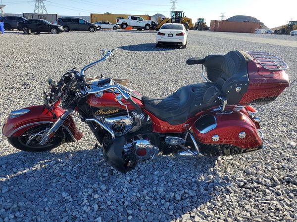 2019 INDIAN MOTORCYCLE CO. MOTORCYCLE