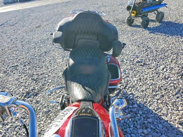 2019 INDIAN MOTORCYCLE CO. MOTORCYCLE