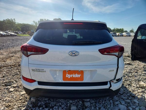 2017 HYUNDAI TUCSON