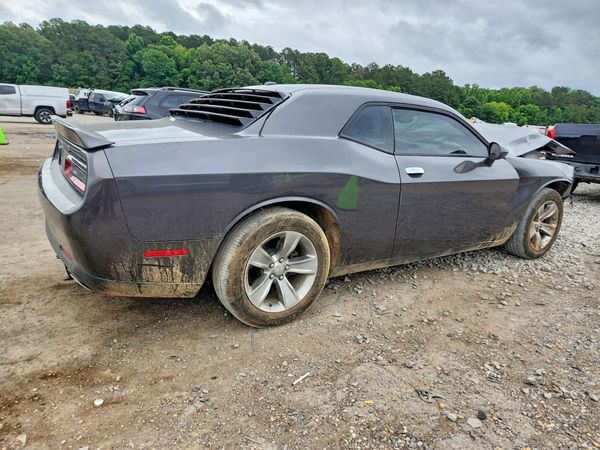 2019 DODGE CHALLENGER SXT