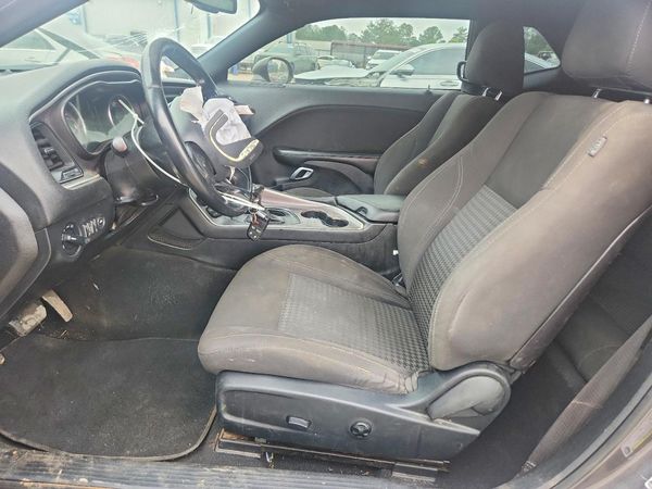 2019 DODGE CHALLENGER SXT