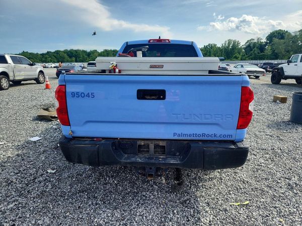 2021 TOYOTA TUNDRA