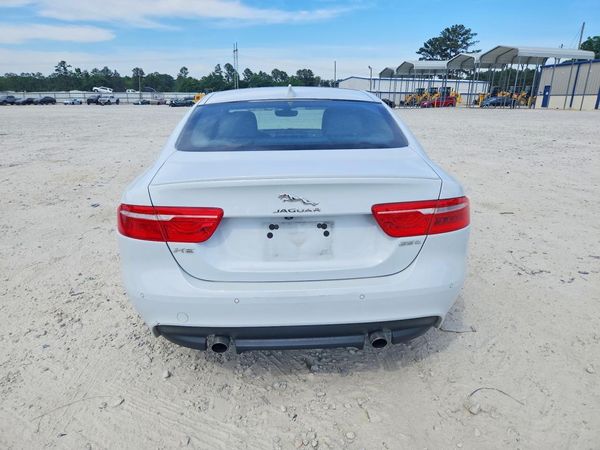 2019 JAGUAR XE