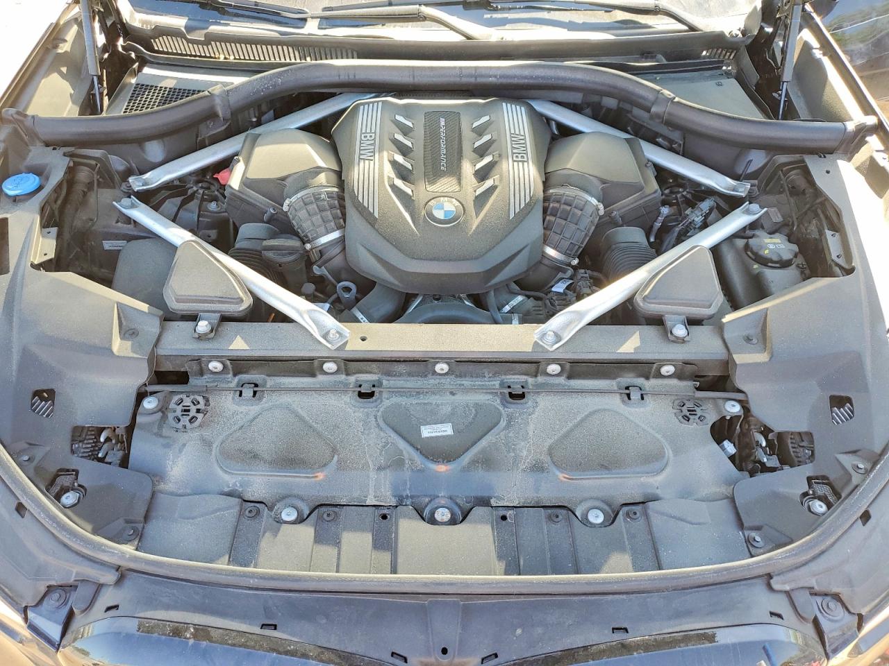 2023 BMW X5 M50i