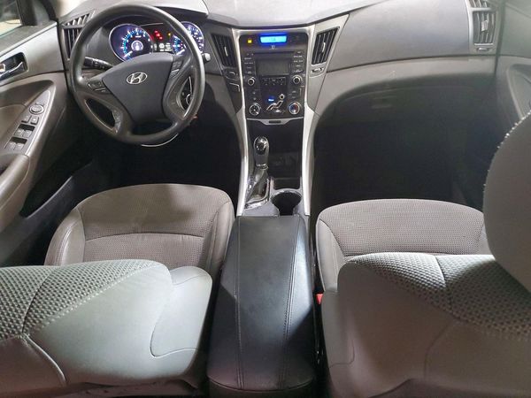 2013 HYUNDAI SONATA