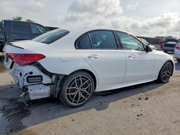 2022 MERCEDES-BENZ C C300