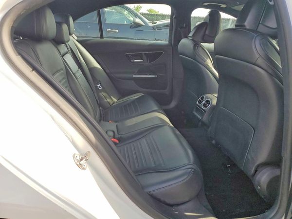 2022 MERCEDES-BENZ C C300