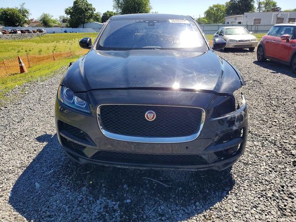 2020 JAGUAR F-PACE Prestige