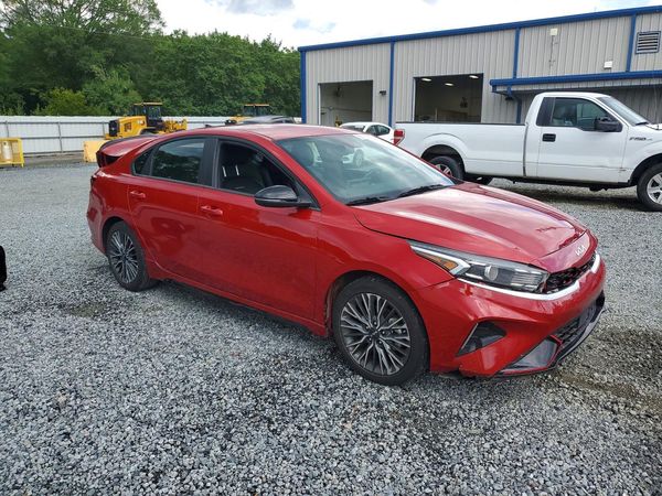 2024 KIA FORTE GT Line