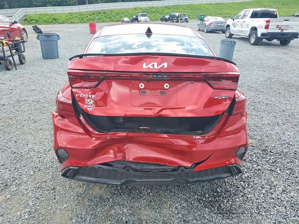 2024 KIA FORTE GT Line