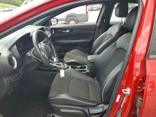 2024 KIA FORTE GT Line