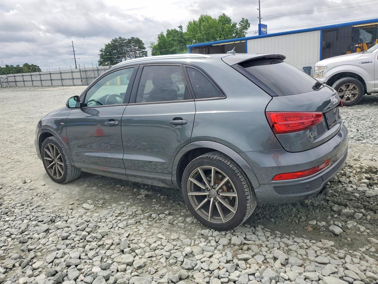 2018 AUDI Q3