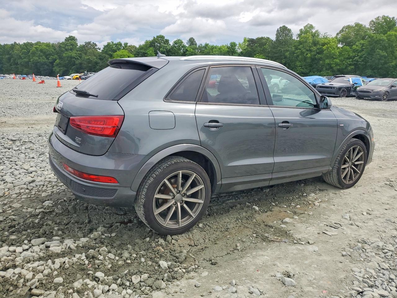2018 AUDI Q3