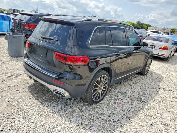2020 MERCEDES-BENZ GLB GLB250