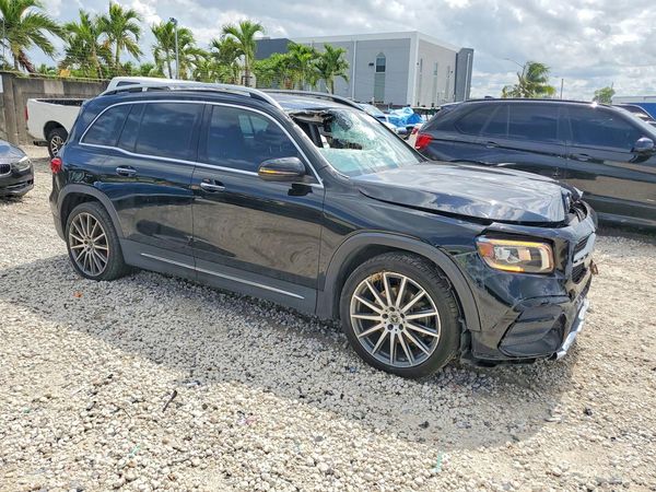 2020 MERCEDES-BENZ GLB GLB250