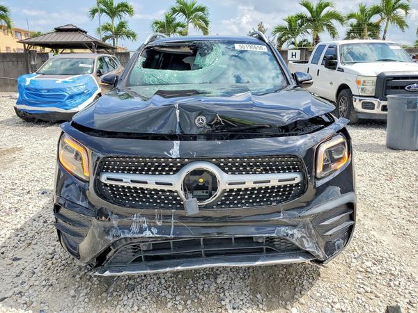 2020 MERCEDES-BENZ GLB GLB250