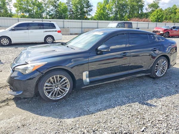 2018 KIA STINGER