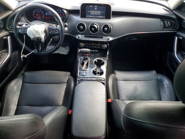 2018 KIA STINGER