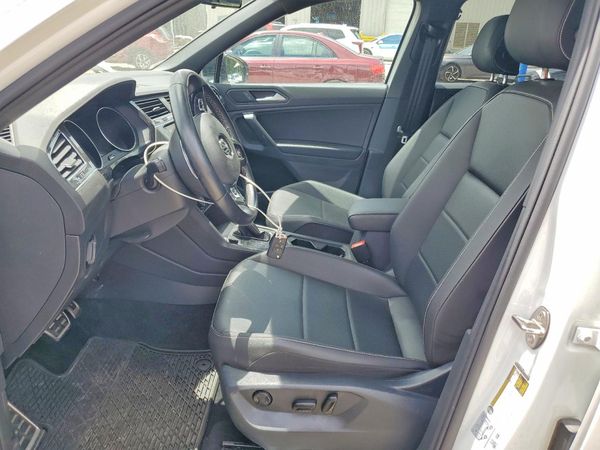 2021 VOLKSWAGEN TIGUAN — DENT