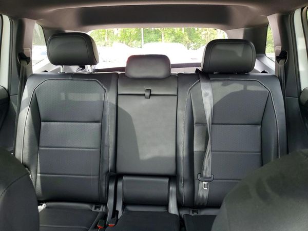 2021 VOLKSWAGEN TIGUAN — SUVN