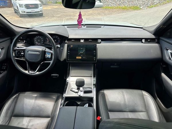 2025 LAND ROVER RANGE ROVER VELAR P250 Dynamic SE