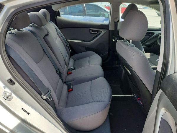 2016 HYUNDAI ELANTRA