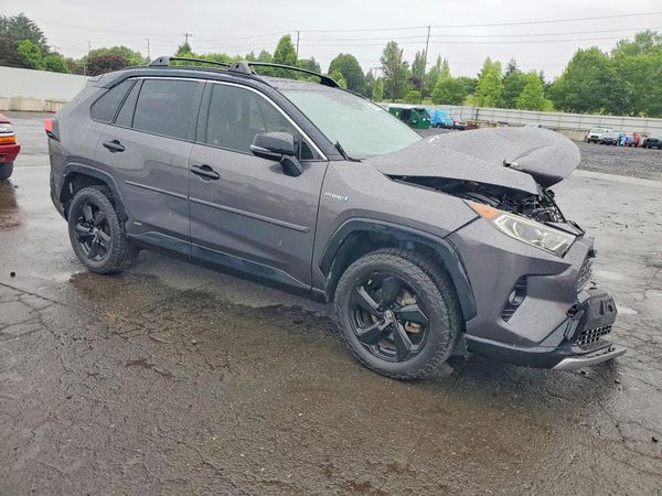 2019 TOYOTA RAV4 XSE HV 4WD