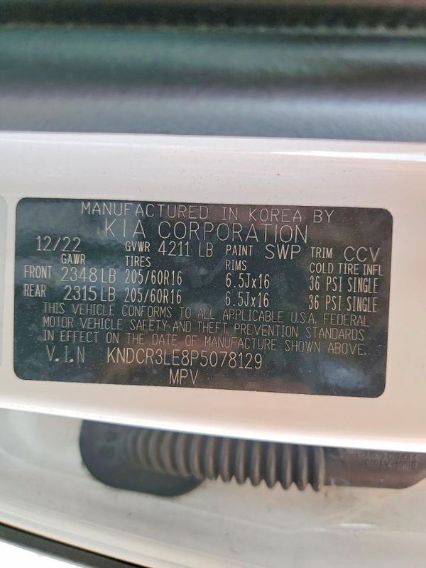2023 KIA NIRO