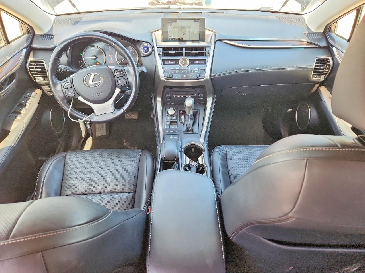2016 LEXUS NX 300h Luxury