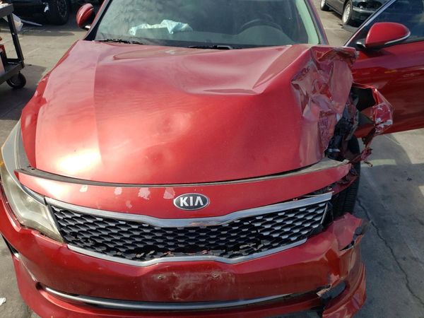 2018 KIA OPTIMA SX