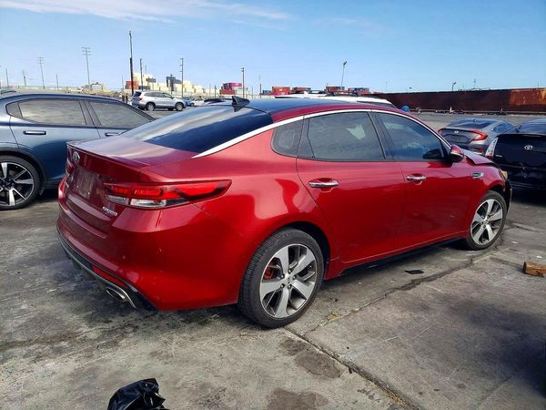2018 KIA OPTIMA SX