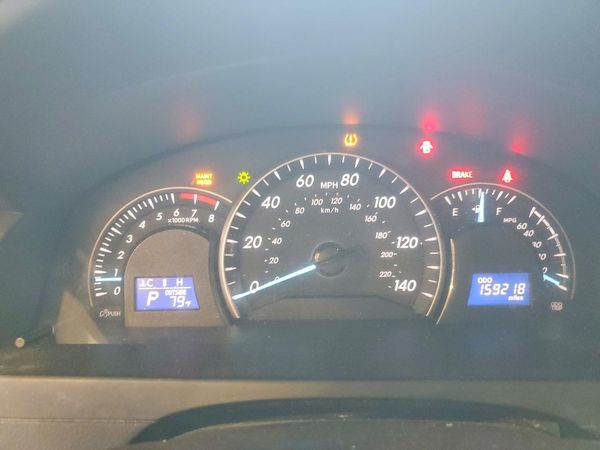 2012 TOYOTA CAMRY