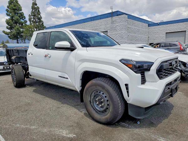 2024 TOYOTA TACOMA