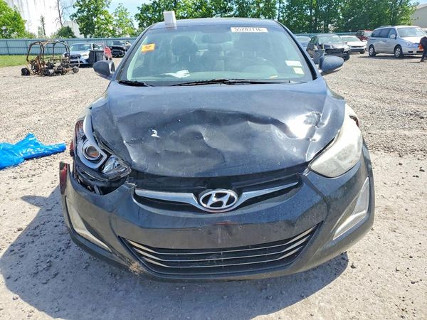 2015 HYUNDAI ELANTRA GLS(Middle)