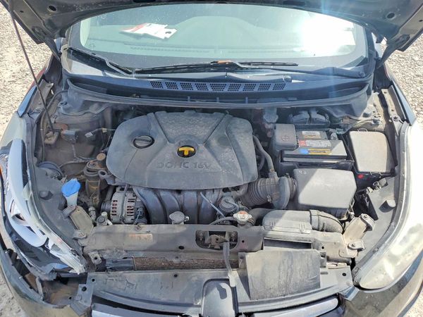 2015 HYUNDAI ELANTRA GLS(Middle)