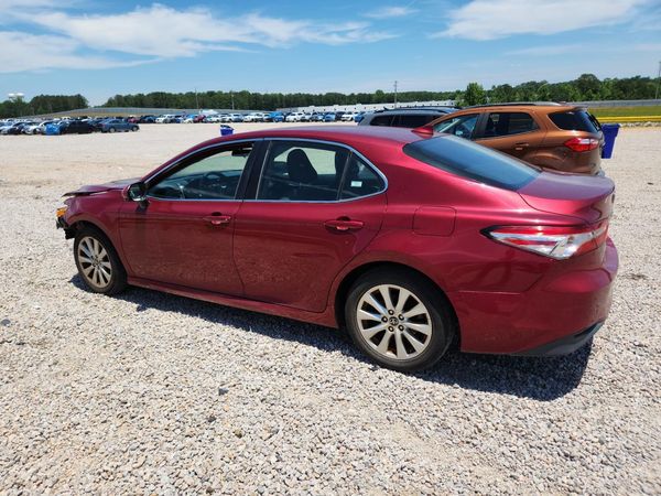 2019 TOYOTA CAMRY