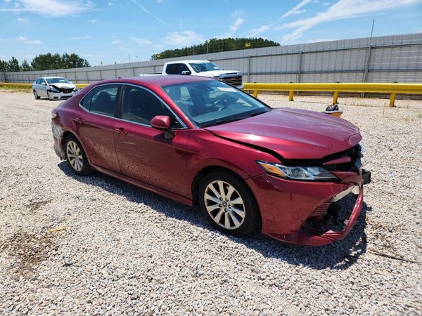 2019 TOYOTA CAMRY