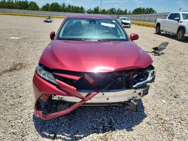 2019 TOYOTA CAMRY