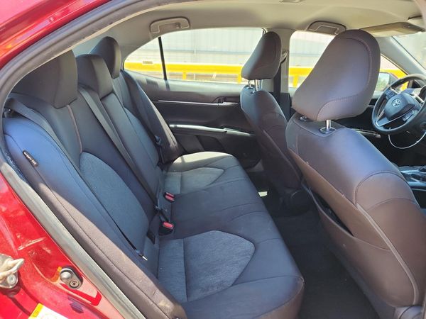 2019 TOYOTA CAMRY