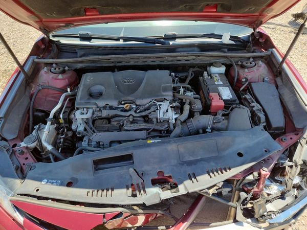 2019 TOYOTA CAMRY