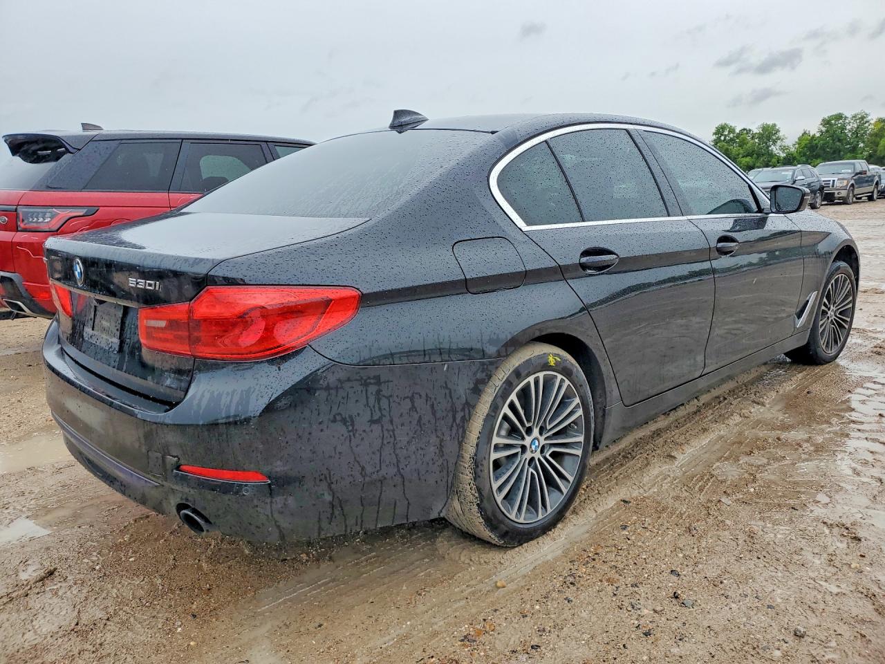 2019 BMW 530