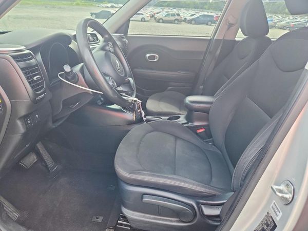 2015 KIA SOUL GL(Middle-low grade)