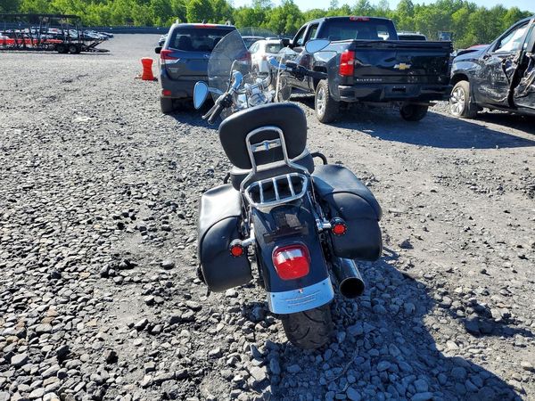2012 HARLEY-DAVIDSON FLSTF