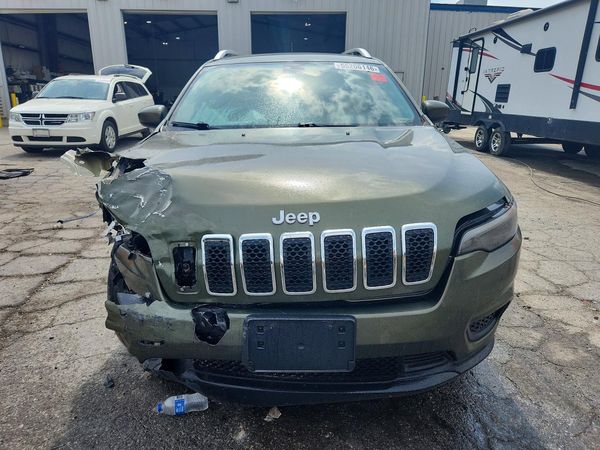 2020 JEEP CHEROKEE LATITUDE 4X4