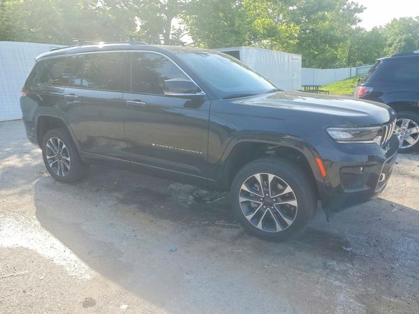 2023 JEEP GRAND CHEROKEE Overland
