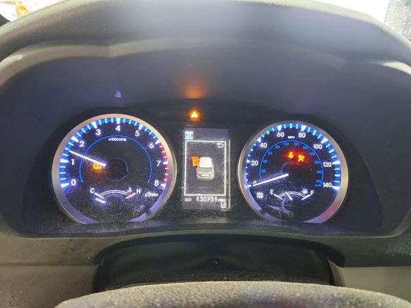 2018 TOYOTA HIGHLANDER LE