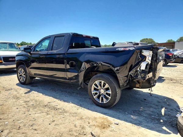2020 CHEVROLET SILVERADO RST